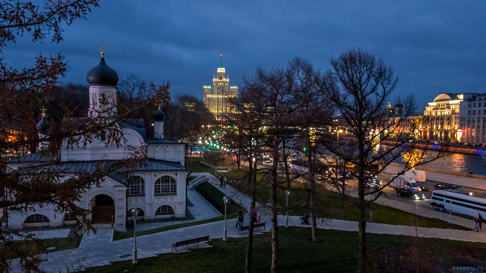 Парящий мост Зарядье